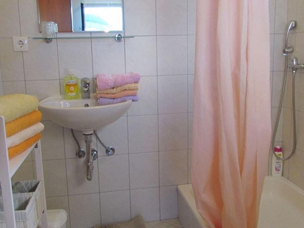 Holiday House Jakov Gdinj Exterior foto